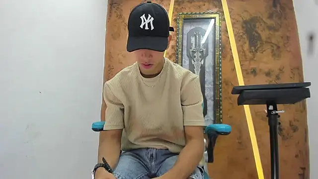 David Bigcock20 online show from February 14, 2026, 8:27 pm