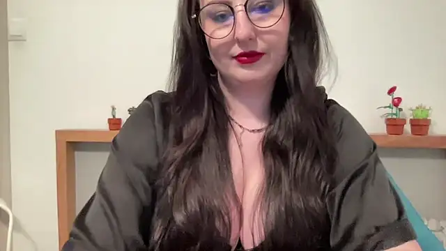 Snapshot of DorothyJoy chatting on April 24, 2026, 12:18 pm DorothyJoy online show from April 24, 2026, 12:18 pm