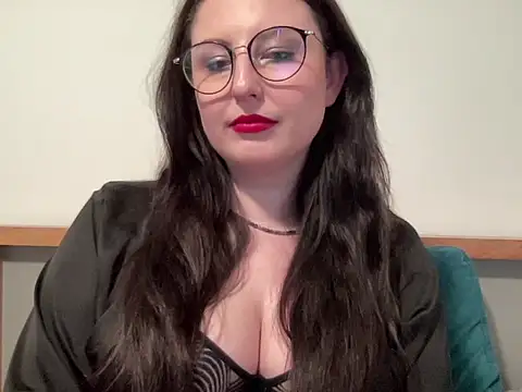 Snapshot of DorothyJoy chatting on May 6, 2026, 1:27 pm DorothyJoy online show from May 6, 2026, 1:27 pm