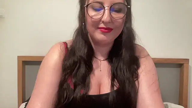 Snapshot of DorothyJoy chatting on May 24, 2026, 6:24 pm DorothyJoy online show from May 24, 2026, 6:24 pm