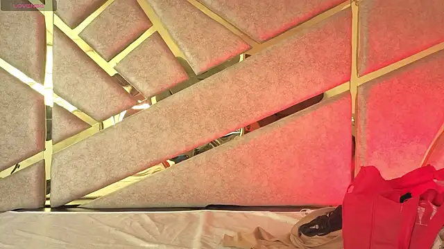 Snapshot of Dahiana_Dmour_ chatting on February 26, 2026, 12:26 pm Dahiana Dmour online show from February 26, 2026, 12:26 pm