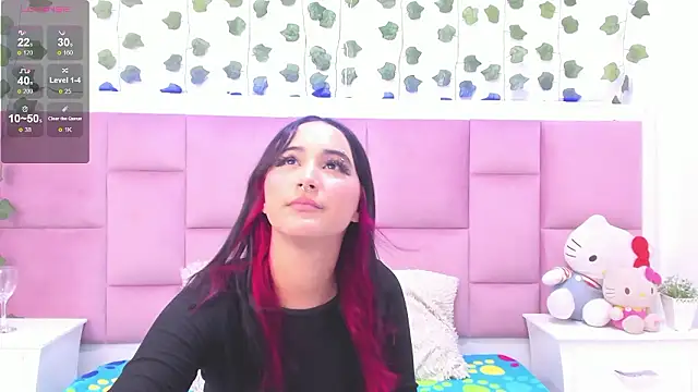 Snapshot of LeslieCute69 chatting on February 23, 2026, 7:22 pm LeslieCute69 online show from February 23, 2026, 7:22 pm