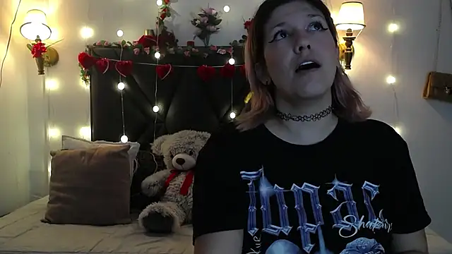 Sharma Amayra online show from March 30, 2026, 7:04 pm