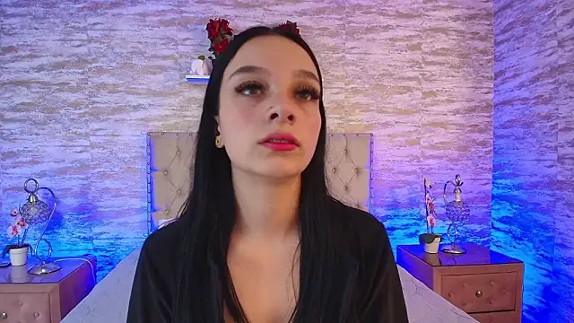 Elizabeth Ferrer online show from March 25, 2026, 12:33 pm