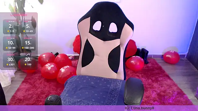 missfungi8 online show from February 14, 2026, 8:05 pm