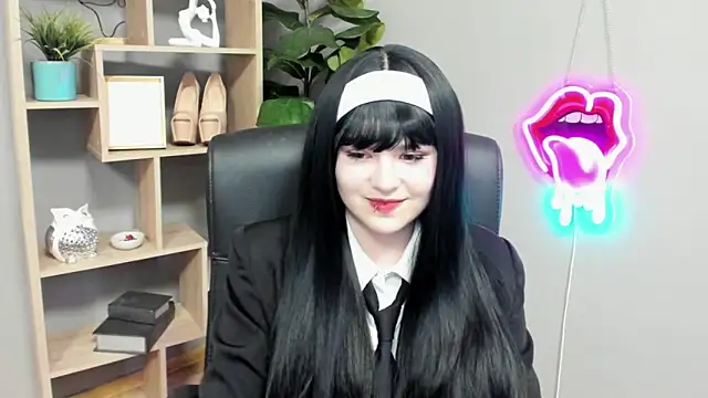 SweetLilyxo online show from March 28, 2026, 2:38 pm