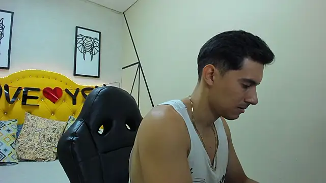 Mike Conors online show from February 13, 2026, 1:56 am