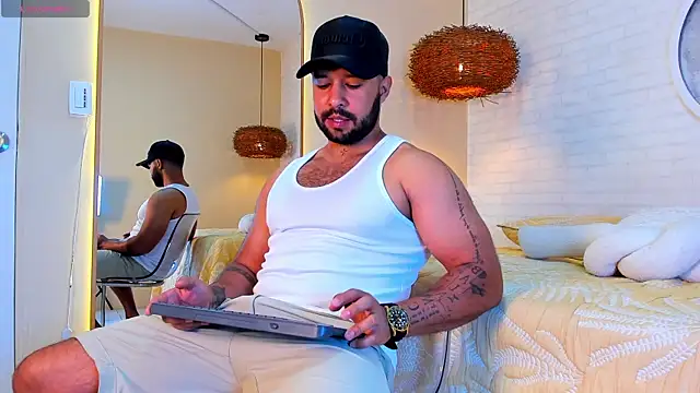 Snapshot of jekvalentino chatting on July 20, 2026, 7:05 pm jekvalentino online show from July 20, 2026, 7:05 pm