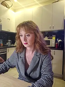 Snapshot of LanaBananaa_ chatting on April 23, 2026, 7:05 pm LanaBananaa online show from April 23, 2026, 7:05 pm