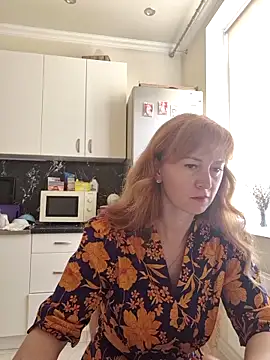 Snapshot of LanaBananaa_ chatting on May 5, 2026, 1:08 pm LanaBananaa online show from May 5, 2026, 1:08 pm