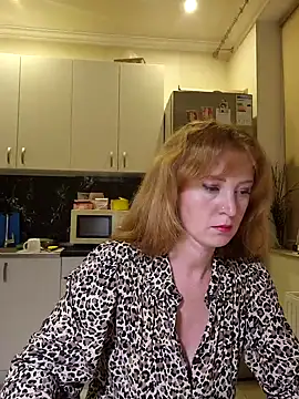 Snapshot of LanaBananaa_ chatting on May 27, 2026, 8:50 pm LanaBananaa online show from May 27, 2026, 8:50 pm