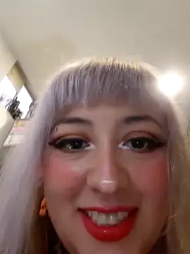 Snapshot of ciindy_ink chatting on April 7, 2026, 9:15 pm ciindy ink online show from April 7, 2026, 9:15 pm