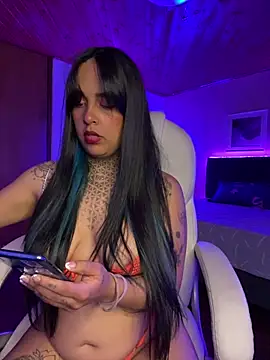 Snapshot of Annie_Alicee chatting on February 27, 2026, 3:23 pm Annie Alicee online show from February 27, 2026, 3:23 pm