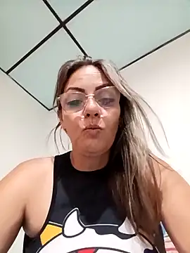 MONITA SEXXX online show from March 26, 2026, 11:38 am