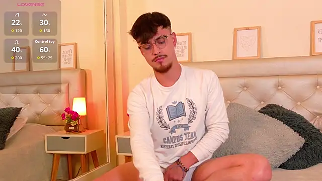 Aiden Gray online show from February 18, 2026, 8:49 pm