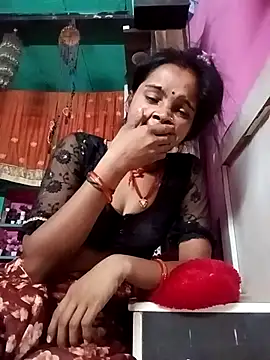 Snapshot of Cut_ikina chatting on April 27, 2026, 9:02 pm Cut ikina online show from April 27, 2026, 9:02 pm