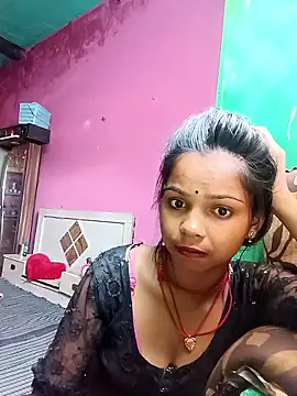 Snapshot of Cut_ikina chatting on May 1, 2026, 5:34 am Cut ikina online show from May 1, 2026, 5:34 am
