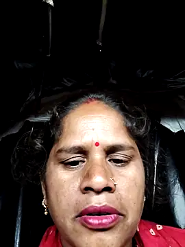 Snapshot of Hot_kiran4 chatting on March 2, 2026, 8:37 pm Hot kiran4 online show from March 2, 2026, 8:37 pm