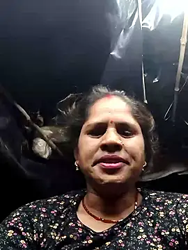 Snapshot of Hot_kiran4 chatting on March 3, 2026, 11:10 pm Hot kiran4 online show from March 3, 2026, 11:10 pm