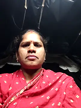 Snapshot of Hot_kiran4 chatting on March 4, 2026, 11:22 pm Hot kiran4 online show from March 4, 2026, 11:22 pm