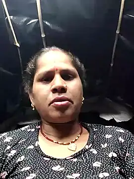 Snapshot of Hot_kiran4 chatting on March 6, 2026, 1:40 pm Hot kiran4 online show from March 6, 2026, 1:40 pm