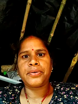 Snapshot of Hot_kiran4 chatting on March 21, 2026, 1:43 am Hot kiran4 online show from March 21, 2026, 1:43 am