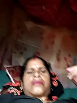 Snapshot of Hot_kiran4 chatting on March 26, 2026, 12:55 pm Hot kiran4 online show from March 26, 2026, 12:55 pm