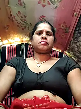 Snapshot of Hot_kiran4 chatting on April 2, 2026, 3:15 am Hot kiran4 online show from April 2, 2026, 3:15 am