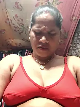 Snapshot of Hot_kiran4 chatting on April 6, 2026, 1:01 pm Hot kiran4 online show from April 6, 2026, 1:01 pm