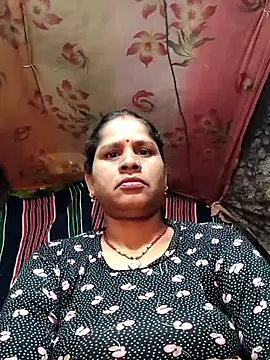 Snapshot of Hot_kiran4 chatting on April 8, 2026, 2:22 am Hot kiran4 online show from April 8, 2026, 2:22 am