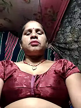 Snapshot of Hot_kiran4 chatting on April 8, 2026, 3:34 pm Hot kiran4 online show from April 8, 2026, 3:34 pm