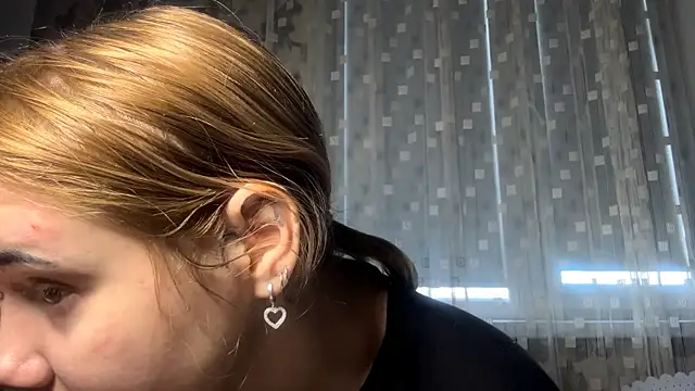 Snapshot of LedAffinity chatting on February 18, 2026, 7:48 am LedAffinity online show from February 18, 2026, 7:48 am