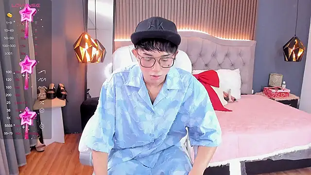 Noa 03 online show from May 27, 2026, 6:16 pm