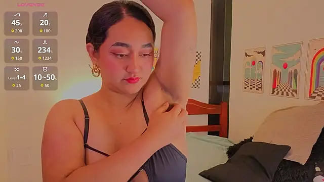 hipatia1moretime online show from March 16, 2026, 5:24 am