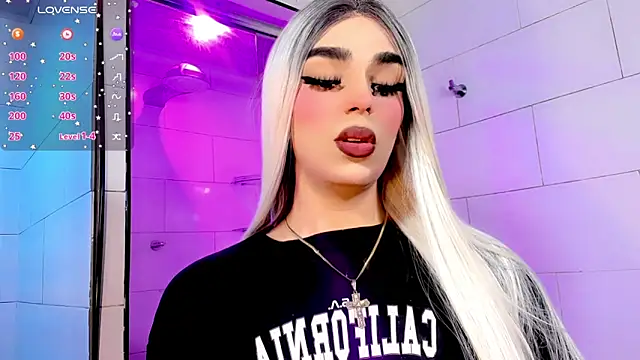 Maddye Fox online show from May 16, 2026, 3:36 am