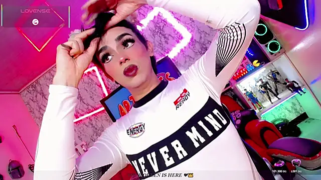 Maddye Fox online show from July 10, 2026, 3:33 am