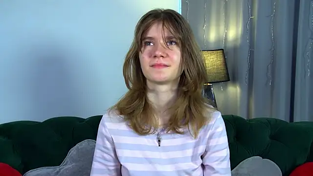 MilaMaelis online show from April 5, 2026, 6:32 am