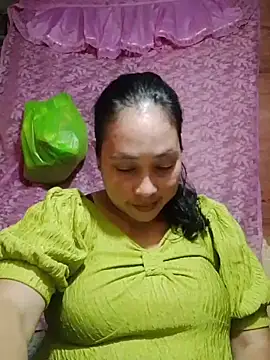 Snapshot of May_Bombs chatting on March 12, 2026, 10:54 am May Bombs online show from March 12, 2026, 10:54 am