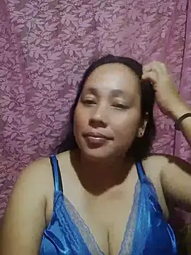 Snapshot of May_Bombs chatting on March 25, 2026, 10:27 pm May Bombs online show from March 25, 2026, 10:27 pm