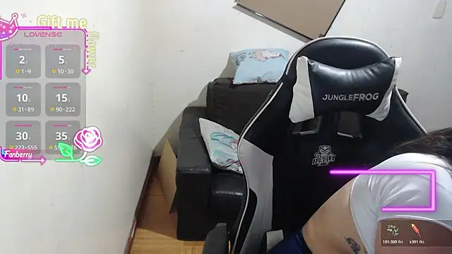 MeliisaRobers online show from March 3, 2026, 11:54 pm