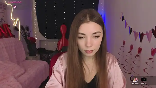 Snapshot of Adriennes chatting on February 17, 2026, 2:35 pm Adriennes online show from February 17, 2026, 2:35 pm