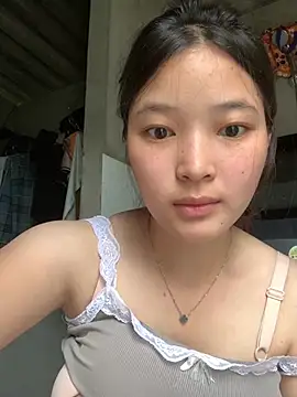Snapshot of Suzu_xx01 chatting on May 10, 2026, 12:38 am Suzu xx01 online show from May 10, 2026, 12:38 am