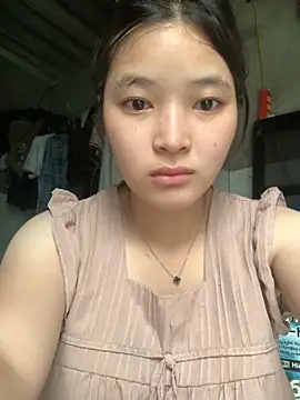 Snapshot of Suzu_xx01 chatting on May 11, 2026, 1:33 am Suzu xx01 online show from May 11, 2026, 1:33 am