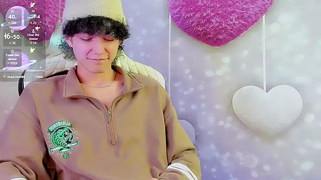 Snapshot of thanier_18 chatting on March 20, 2026, 7:08 pm thanier 18 online show from March 20, 2026, 7:08 pm