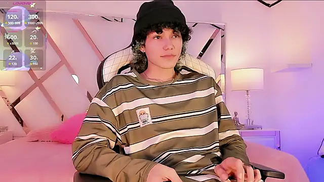 Snapshot of thanier_18 chatting on March 26, 2026, 6:57 pm thanier 18 online show from March 26, 2026, 6:57 pm