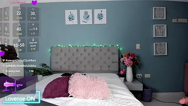 Valentina Rujano online show from April 9, 2026, 3:06 am