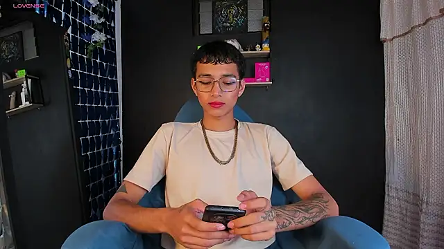  Josh Moon  online show from March 12, 2026, 5:19 pm