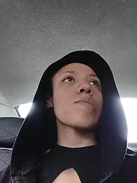 Snapshot of CharlotteKravizz chatting on February 23, 2026, 8:17 pm CharlotteKravizz online show from February 23, 2026, 8:17 pm