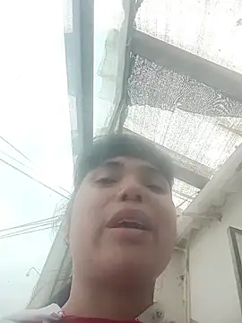 Maggyx online show from March 19, 2026, 1:37 pm