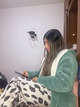  as una77 online show from March 25, 2026, 5:02 am